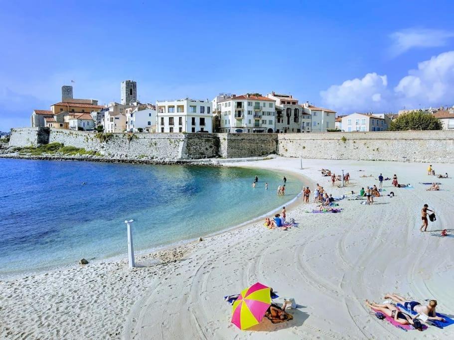 3P Central Refait A Neuf - Parking L430Cm X W275Cm Antibes Exterior foto